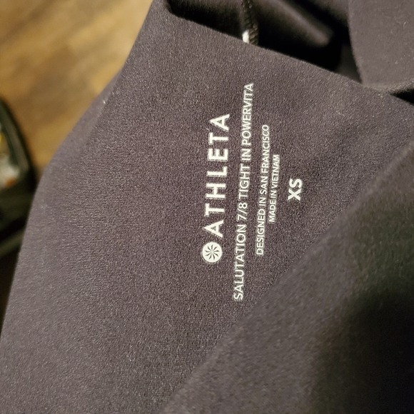 Athleta XS Salutation 7/8 Tight Powervita Pocket Leggings Navy Blue - Picture 4 of 5
